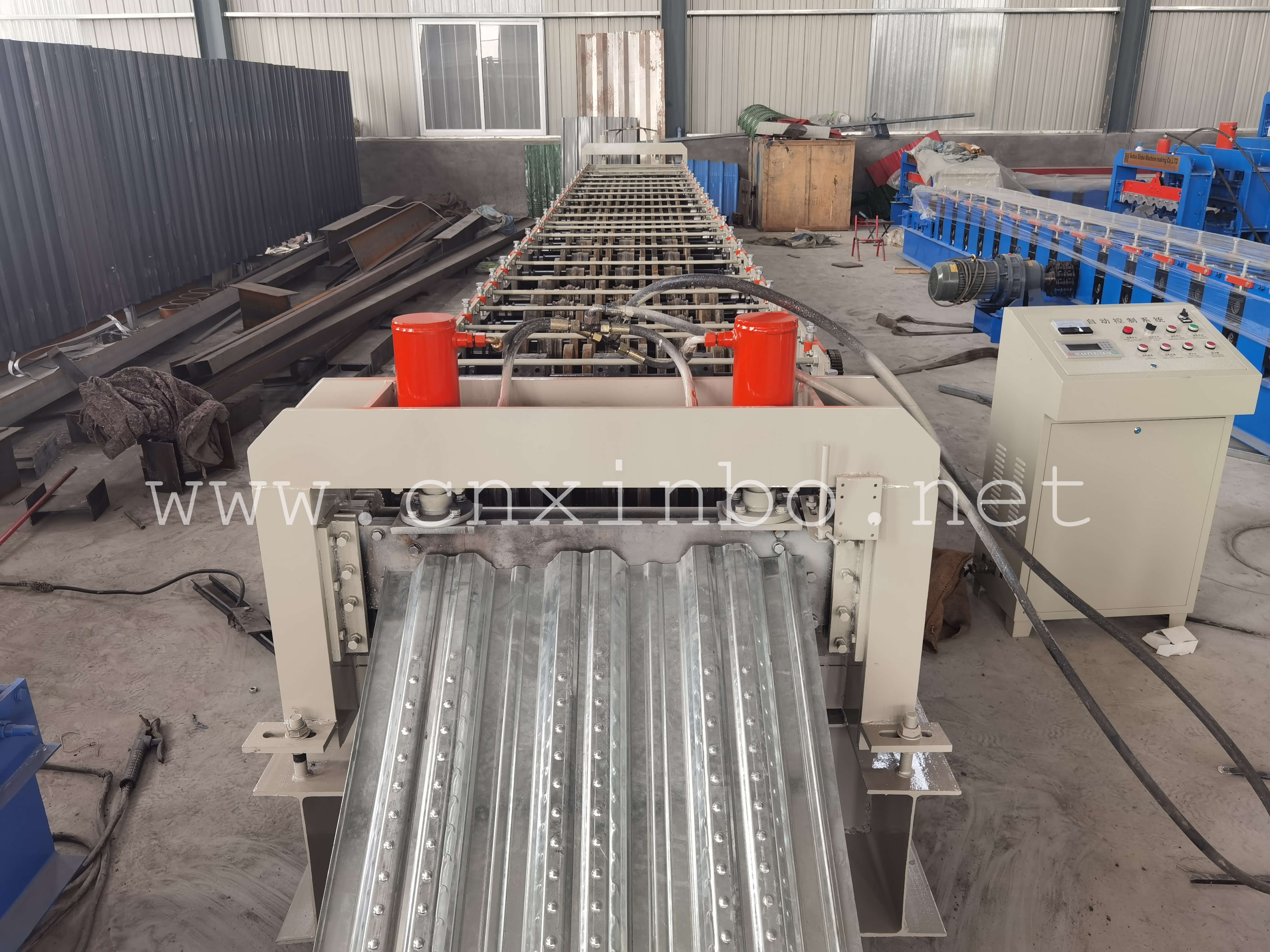 decking floor roll forming machine