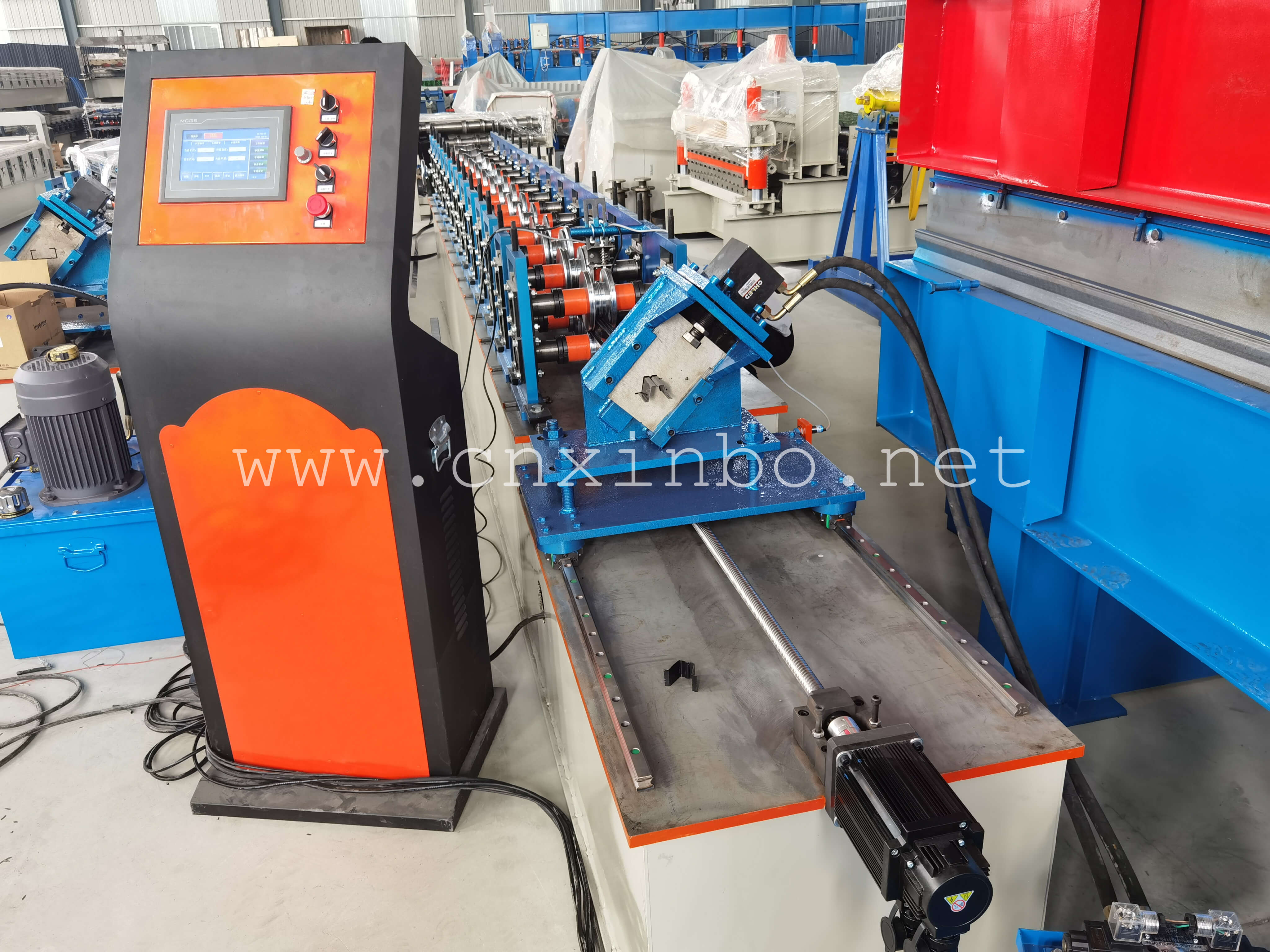 stud and track omega roll forming machine